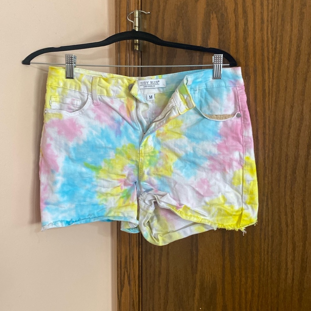 Size medium tye-dye shorts